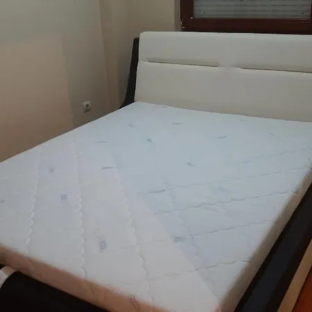 Center Cozy And Warm Skopje